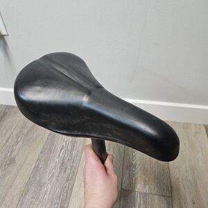 Smarter Vintage Saddle Padded Bicycle Seat With Post Black
